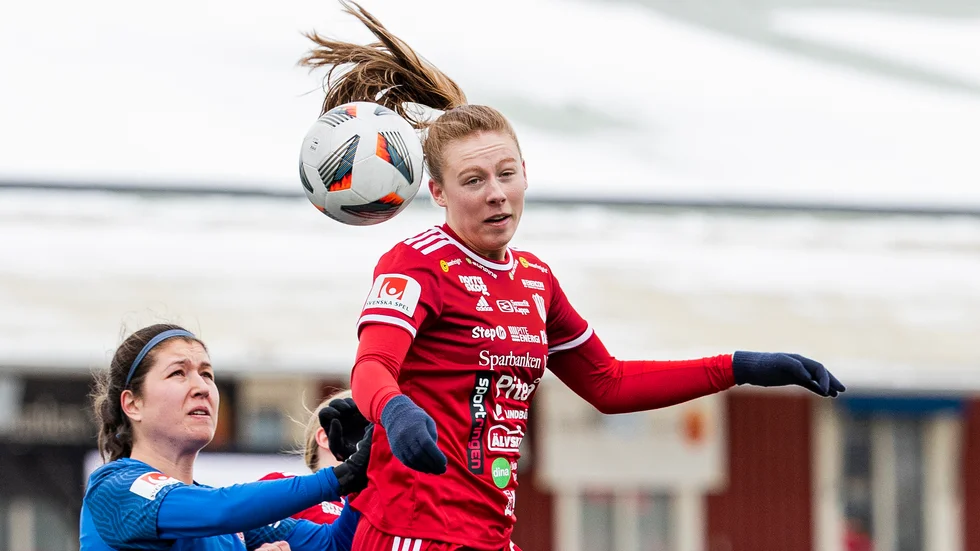 Andréa Strandh spelade sin första damallsvenska match mot Eskilstuna. 