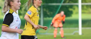 Fy sjutton så bra, Elin Åkerman