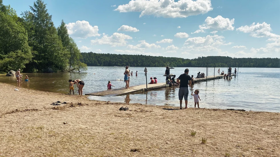 Lyssnaängsbadet vid Ekoln. 