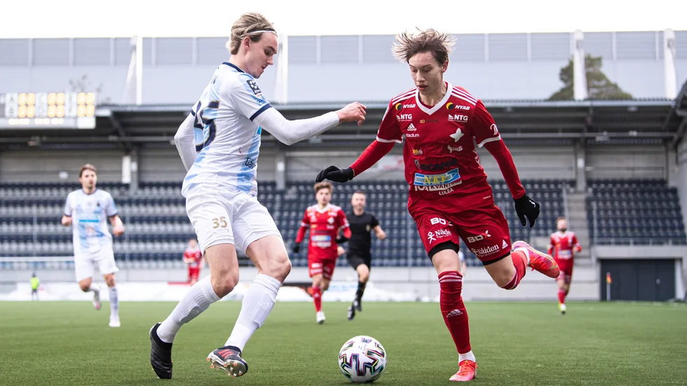 18-åringen Adam Forsman spelade från start i IFK Luleås lyckade seriepremiär mot Gefle. 