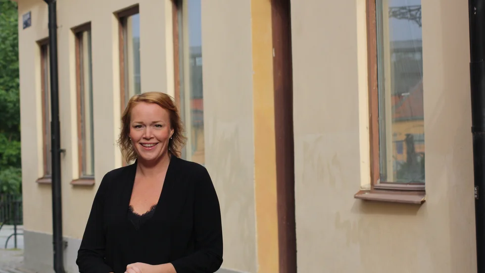 Therez Almerfors (M) hoppas att Socialdemokraterna nu kommer att infria löftet om fyrspår.