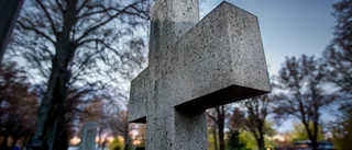 Vem stjäl på kyrkogården?      