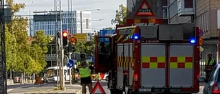 Två bilar i trafikolycka vid resecentrum