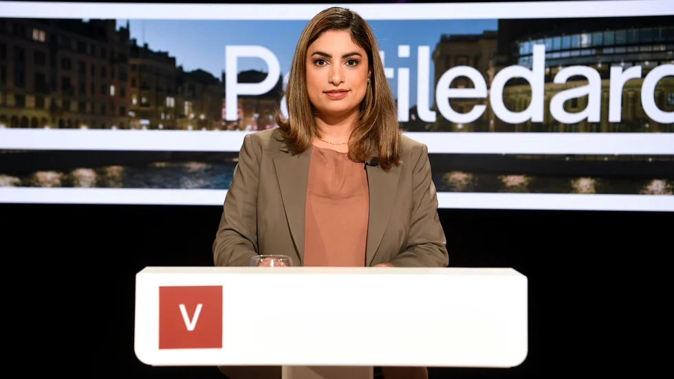Förståelsen för att vanligt folk inte kan bära för stor del av kostnaden för klimatomställningen enade SD och V i söndagens partiledardebatt. 