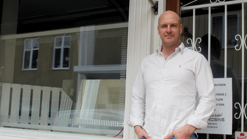Eric Johansson har flyttat hem till Vimmerby och nu flyttar arbetsplatsen efter. 