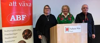 De läser för tornedalingar på meänkieli 
