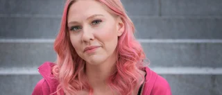 Clara sjunger i Bingolottos Sommarkväll