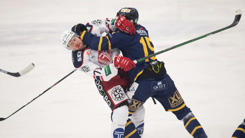 Visby Roma drabbar samman med Forshaga i en avgörande vinna eller försvinna-match i eftermiddag, nedsläpp 16.00.