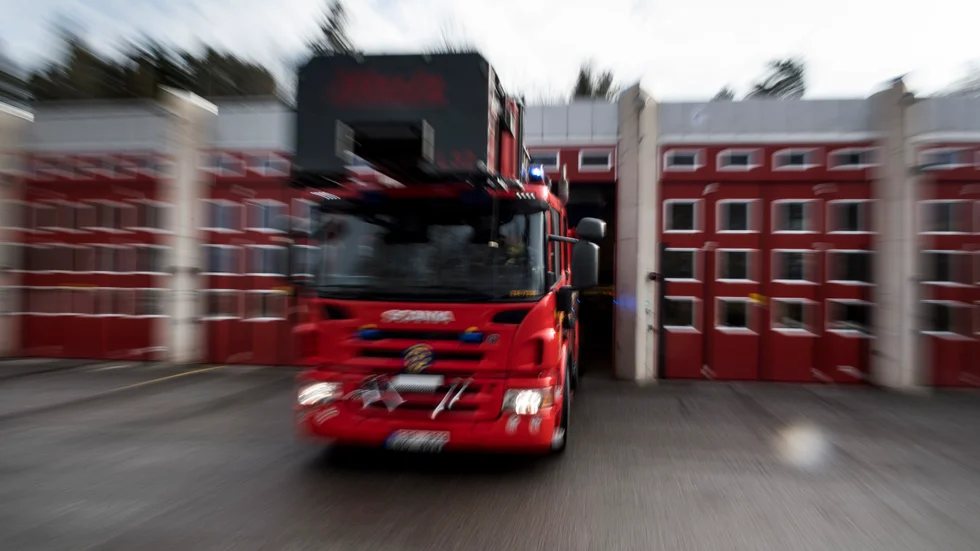 Fem personer har förts till sjukhus efter en lägenhetsbrand vid Frölunda Torg i Göteborg. Arkivbild.