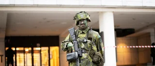 Militären har intagit Nyköping – provsköt sent igår