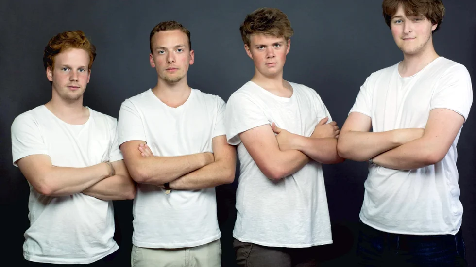 Nalle bruun utgörs av ungdomskompisarna Erik Selander, Sass Wolgers, Julius Wadman samt Jacob Munkhammar. 