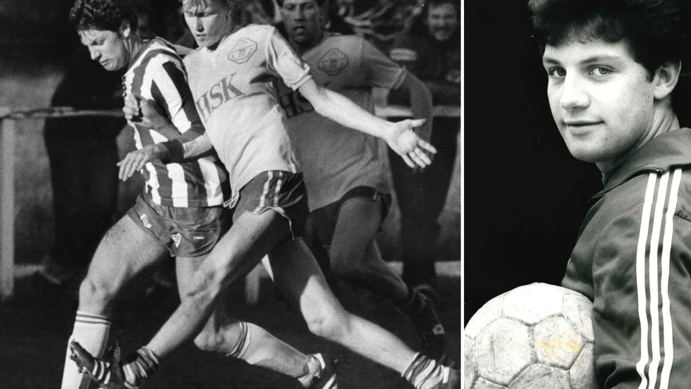 Kent Skarphagen inledde sin spelarkarriär i Fårösund och gjorde sig snabbt ett namn som talangfull målskytt. I en match mot Bro vann Fårösund med 10-0 och Kent gjorde samtliga mål. 
