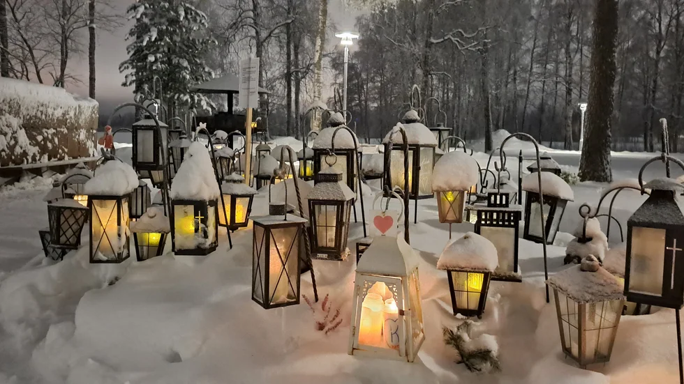 Minneslunden på Örnäsets begravningsplats.
