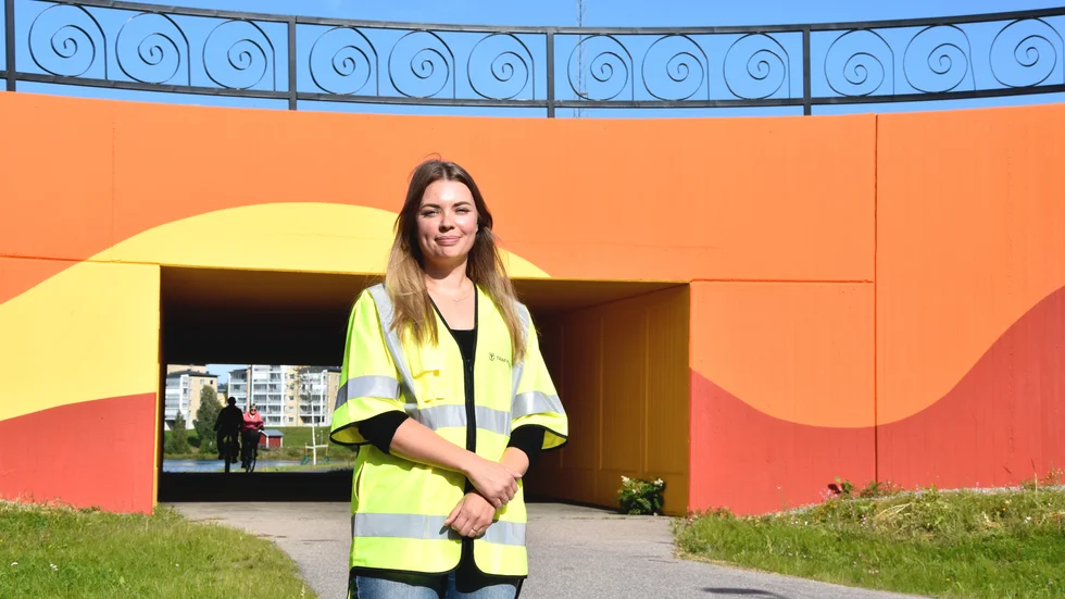"Människor hör av sig om att det är så fint, det är roligt. Jag är jättenöjd, det blev stor skillnad och man blir glad av färgerna", säger Amanda Westerlund som varit projektledare för upprustningen av Kråkfällan.