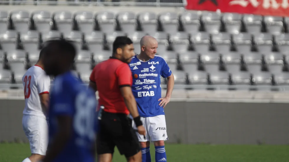 Simon Lundevall och IFK Eskilstuna fixade nytt kontrakt under lördagen.