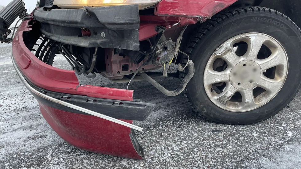 Den ena bilen kunde inte köras ifrån platsen utan föraren fick invänta assistans.