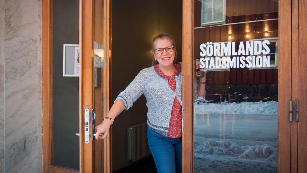 I fredags bjöd Sörmlands Stadsmissions filial i Nyköping in till julbord för stadens behövande. Omkring 60 personer kom, berättar Jessica Eklöf som är utbildad behandlingspedagog och jobbar som boendestödjare på Stadsmissionen Nyköping.