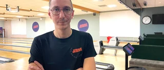 Hotfull händelse i bowlinghallen