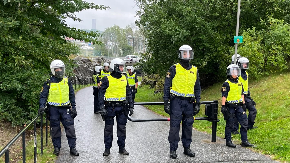 VAKSAMHET. För polisen är det svårt att förutsäga kommande konflikter med rötterna utanför landets gränser.