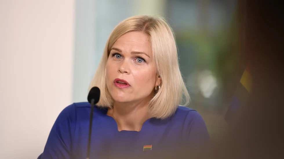 En utredning ska ta fram förslag på en ny tioårsplan för att bekämpa allt könsrelaterat våld, meddelar jämställdhetsminister Paulina Brandberg (L). Arkivbild.