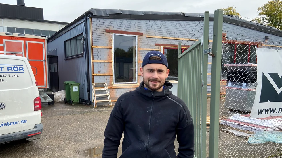 Mittfältaren Tarik Resic är en grovjobbare, särskilt i yrkeslivet. "Jag skulle aldrig kunna sitta på ett kontor."