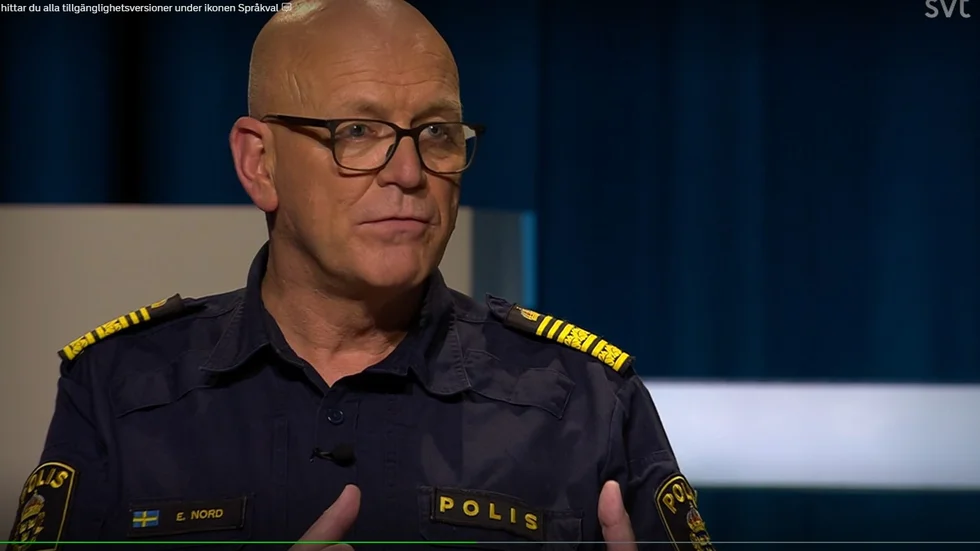 Erik Nord är utredningschef vid polisregion väst och en erfaren och rejäl polis. I takt med att polisen får nya möjligheter att övervaka och kontrollera de kända kriminella kommer åklagarna att kunna få fram bättre bevis för fler fällande domar. 