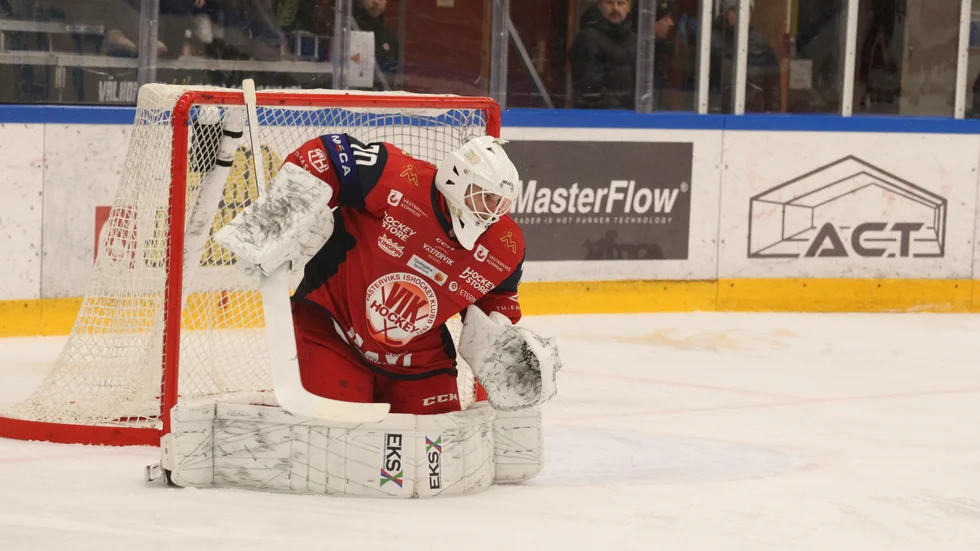 Cody Porter debuterade i VIK-målet med en hemmaförlust mot Almtuna.