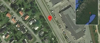 Stopp på väg 97 på grund av trafikolycka med flera fordon
