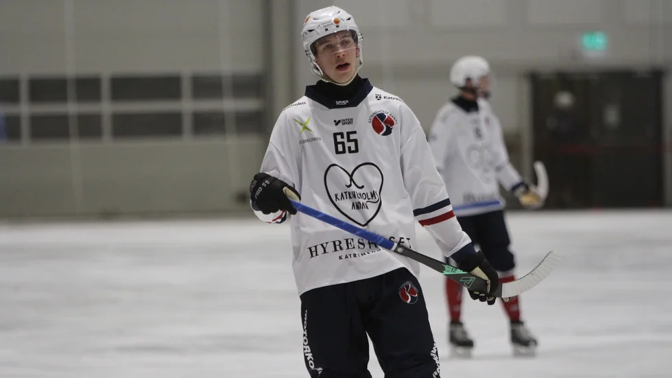 KVBS-spelaren Simon Blomkvist stod för analysen efter lagets  förlustmöte med Tillberga/Västerås under söndagen.