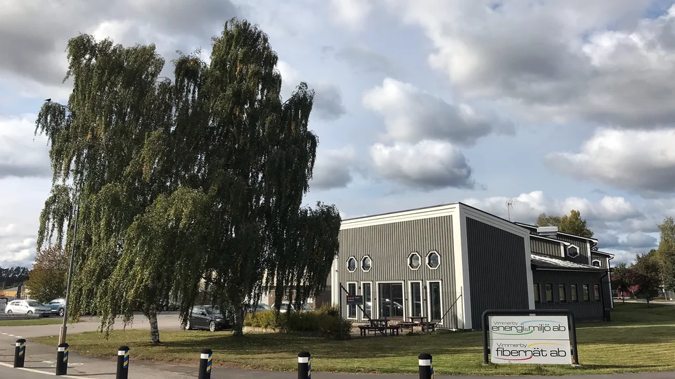 "Vi kommer att behöva mer av all fossilfri elproduktion och därför behövs en långsiktig politik som främjar investeringar och minskar risken för alla kraftslag", skriver debattartikelns åtta skribenter.
