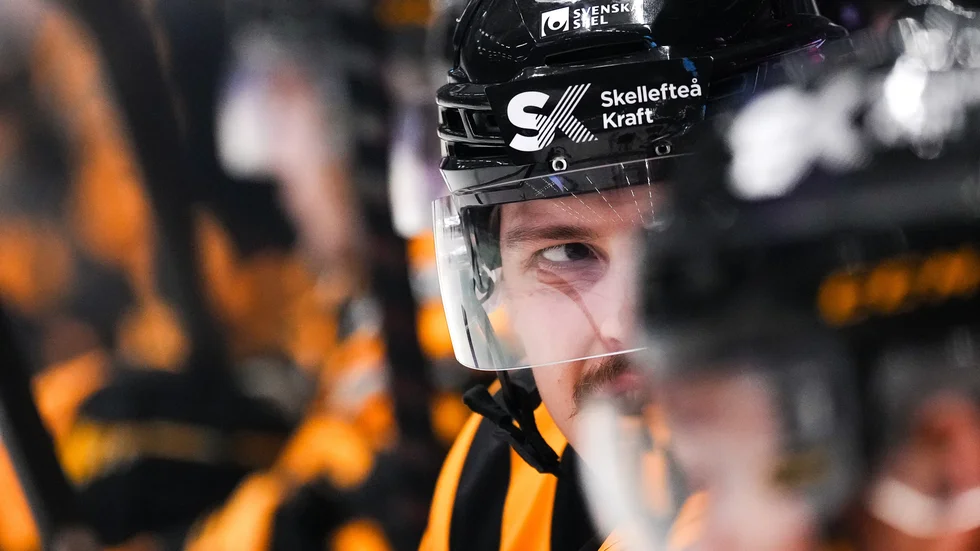 Jonathan Johnson stod för två poäng i Skellefteå AIK:s segermatch mot HV71.