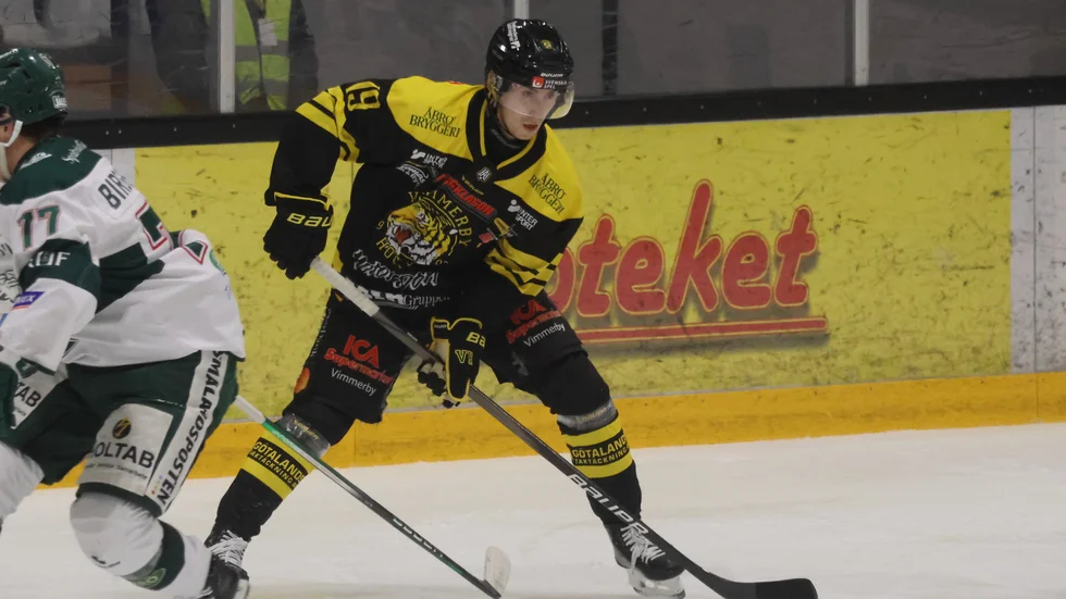 Anton Carlsson var tillbaka efter sin skada och spelade hela matchen mot Tingsryd.