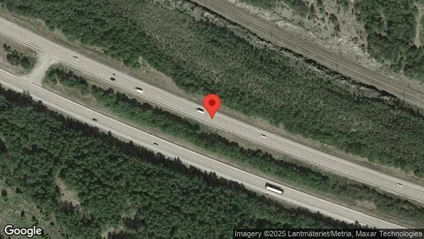 Stopp på E20 på grund av olycka med en lastbil