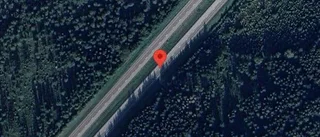 Just nu: Stopp på E18 på grund av en singelolycka