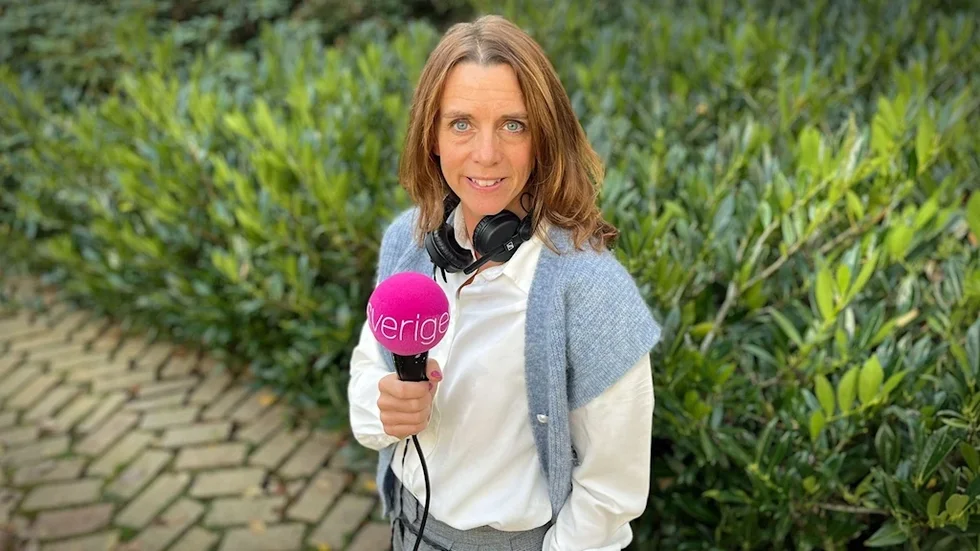 Emma Sandebäck vinner årets språkpris. Ett pris som tidigare vunnits av flera folkkära radioprofiler. 