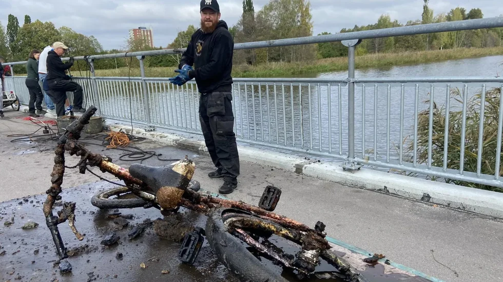 Vi bevakade delar av skräpplockardagen i Vilsta. Se fler bilder nedan!