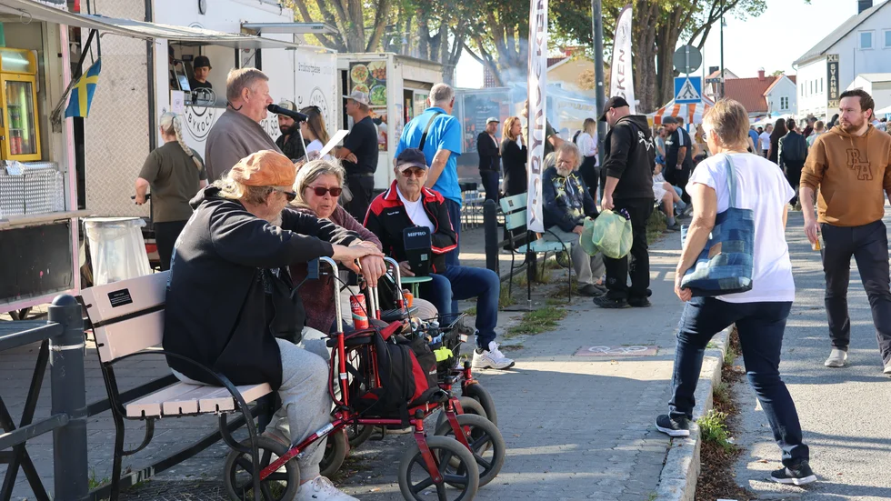 Under lördagen gick Hemse torgdag av stapeln. Tusentals gotlänningar infann sig trots att marknaden krockade med kulturevenemanget Förönatta.