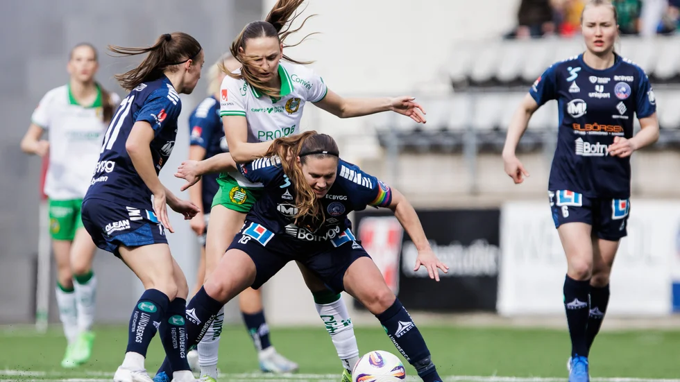 Hammarbys Vilde Hasund och Linköpings Emma Lennartsson.