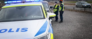 Körde utan körkort: Avslöjades av polisen