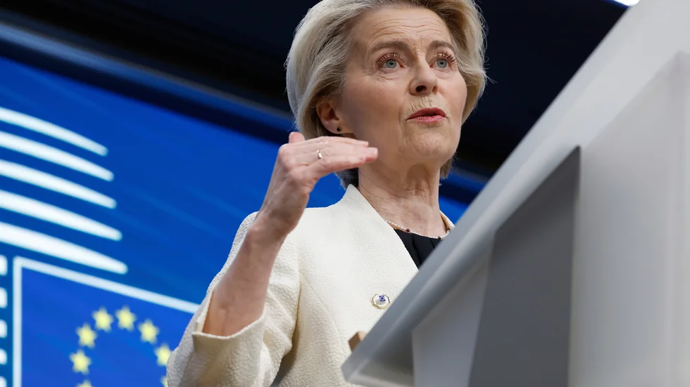 EU-kommissionens ordförande Ursula von der Leyen har klargjort att EU inte kommer att stå och titta på när USA inför höga tullar. 