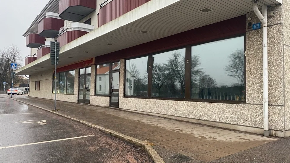 Enligt ett sammanträdesprotokoll från miljö- och byggnadsnämnden ska lokalen på Drottninggatan i Vimmerby disponeras av Ludvig & Co.