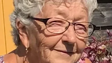 Alice Stenberg. 