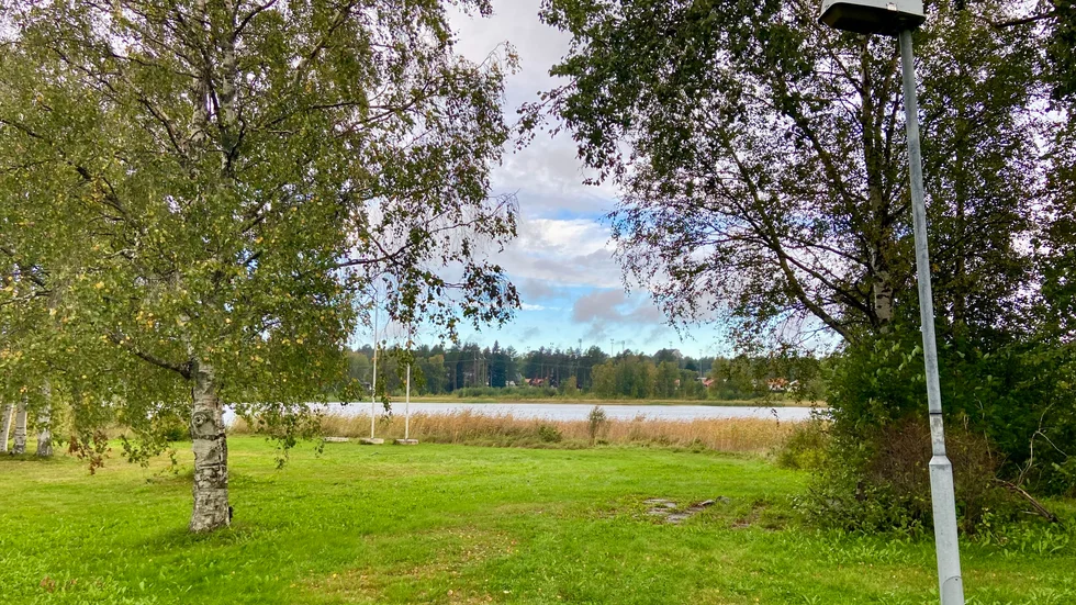 Målhuset, som skulle ägas av kommunen, var tänkt att bli en samlingsplats vid Lulsundets strandområde. Planen var att öppna upp för uthyrning till fler än kajakklubben.