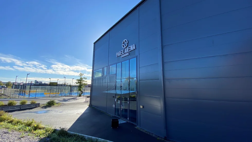 Padelhallen på Larslunda IP i Strängnäs.