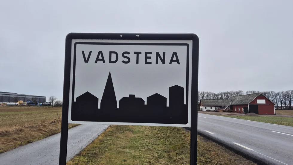 Äldre vill inte bo långt ifrån centrum, skriver insändarskribenterna.