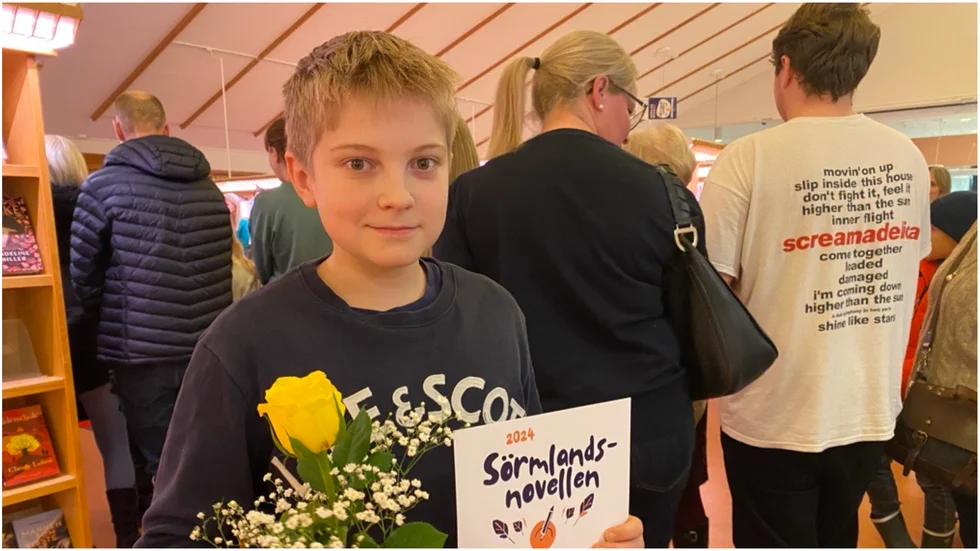 Oscar Jones Vikblad är stolt vinnare av Sörmlandsnovellen bland mellanstadieelever.