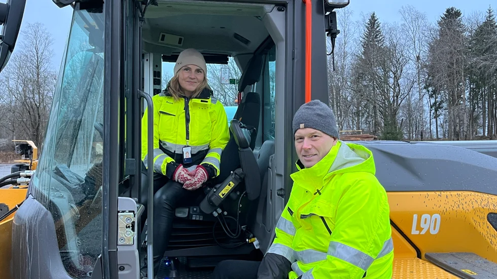 Anne Bast och Fredrik Tjernström på Volvo CE. 