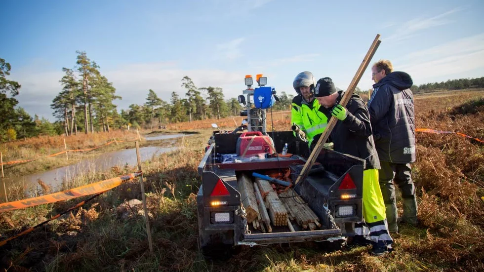 Under torsdagseftermiddagen stod delar av myren på Tofta skjutfält under vatten.