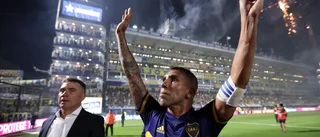 Carlos Tevez lägger skorna på hyllan