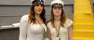 Dussinet studenter fick stipendium – Ida och Amanda fick två var ✓Här är alla mottagare